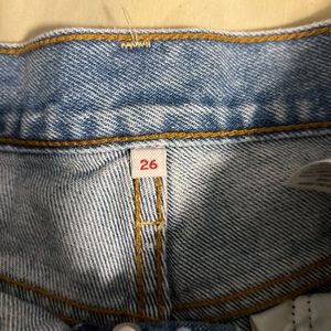 High rise Levi Jean shorts